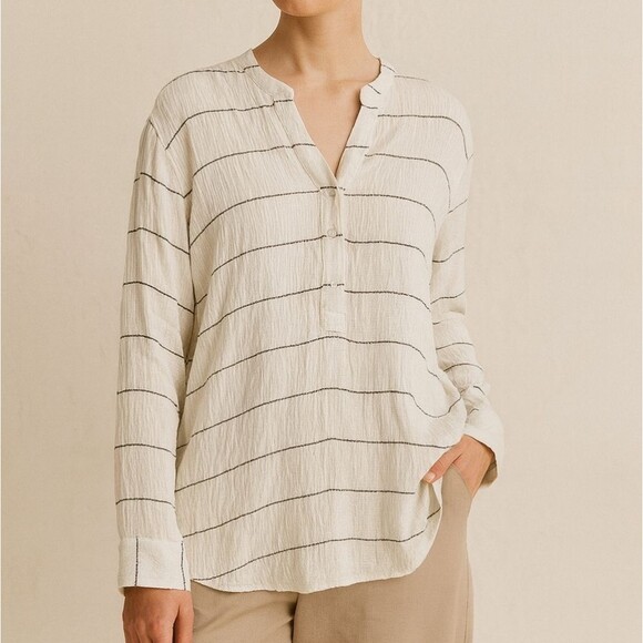 White Black Striped Henley Tunic Top L/S M Rayon Baggy Beachy Coastal Preppy Cas - Picture 1 of 6